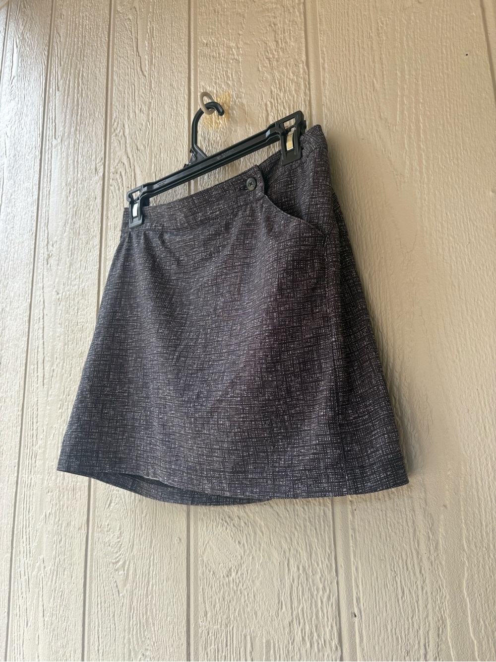 Columbia Textured A-Line Skirt in Charcoal